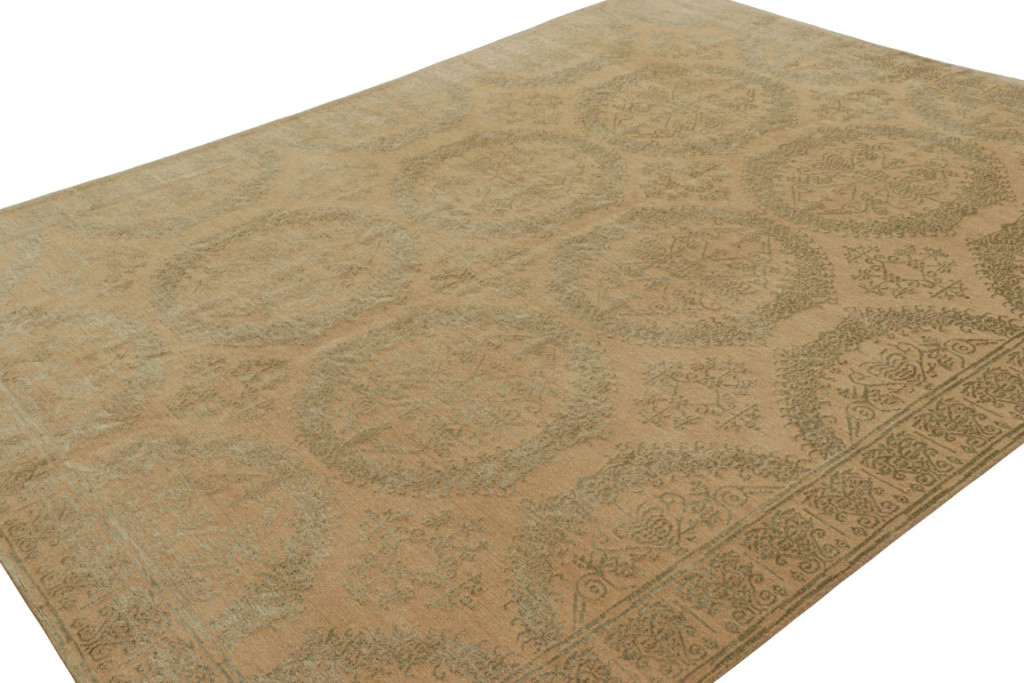 European Floral Medallion Rug