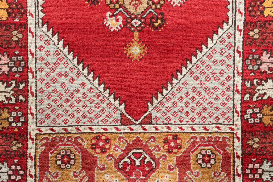 Vintage Kirsehir Geometric Rug