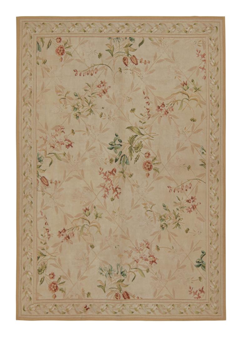 European Flatweave Rug with Floral Patterns