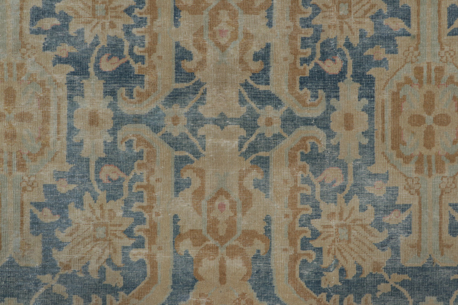 Antique Mahal Geometric Rug