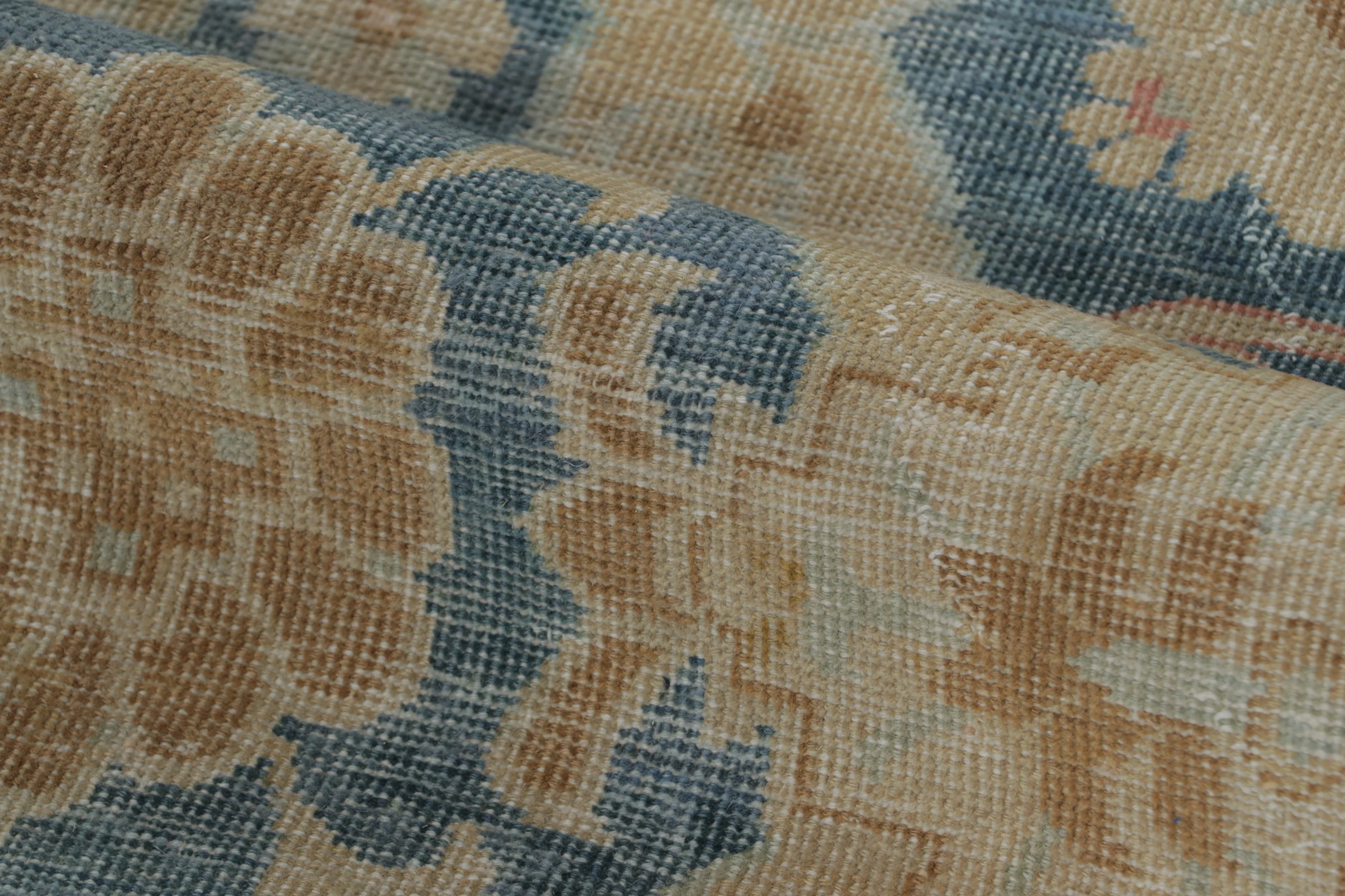 Antique Mahal Geometric Rug
