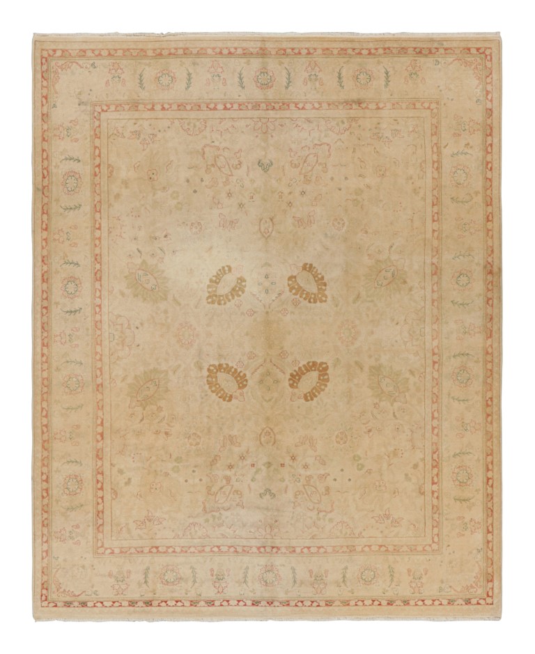 Traditional Sultanabad Floral Rug