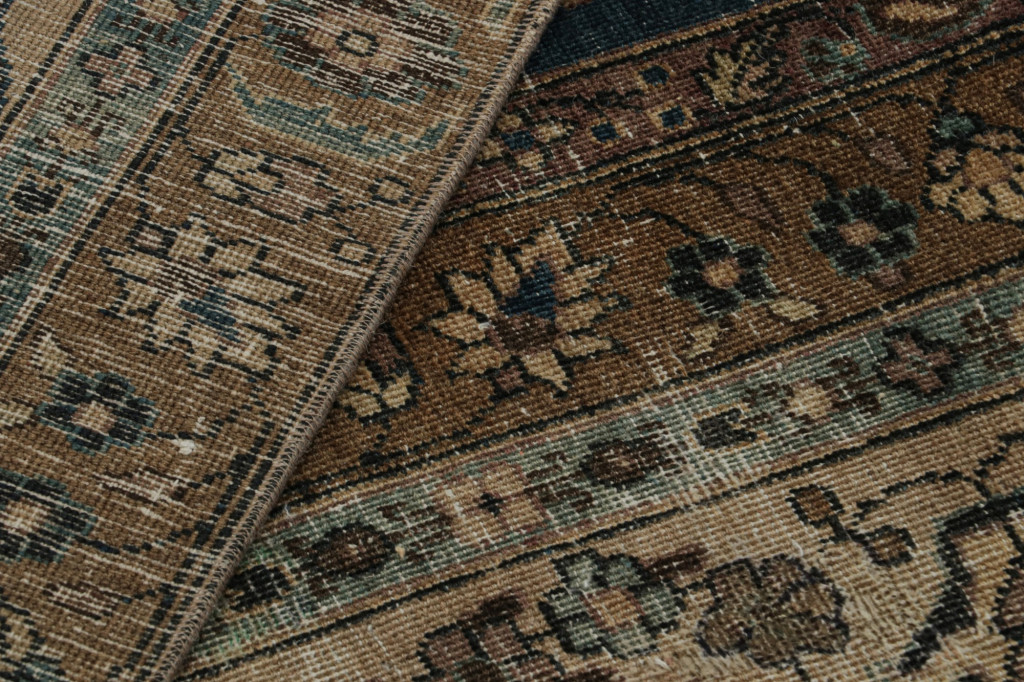 Antique Persian Doroksh Rug