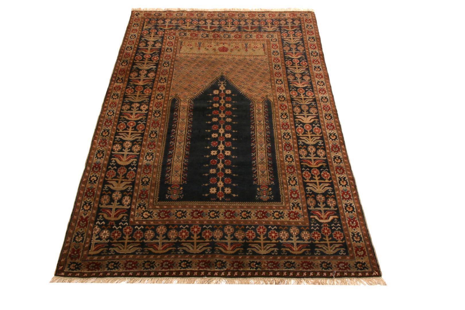 Antique Ghiordes Rug Brown Black Mihrab