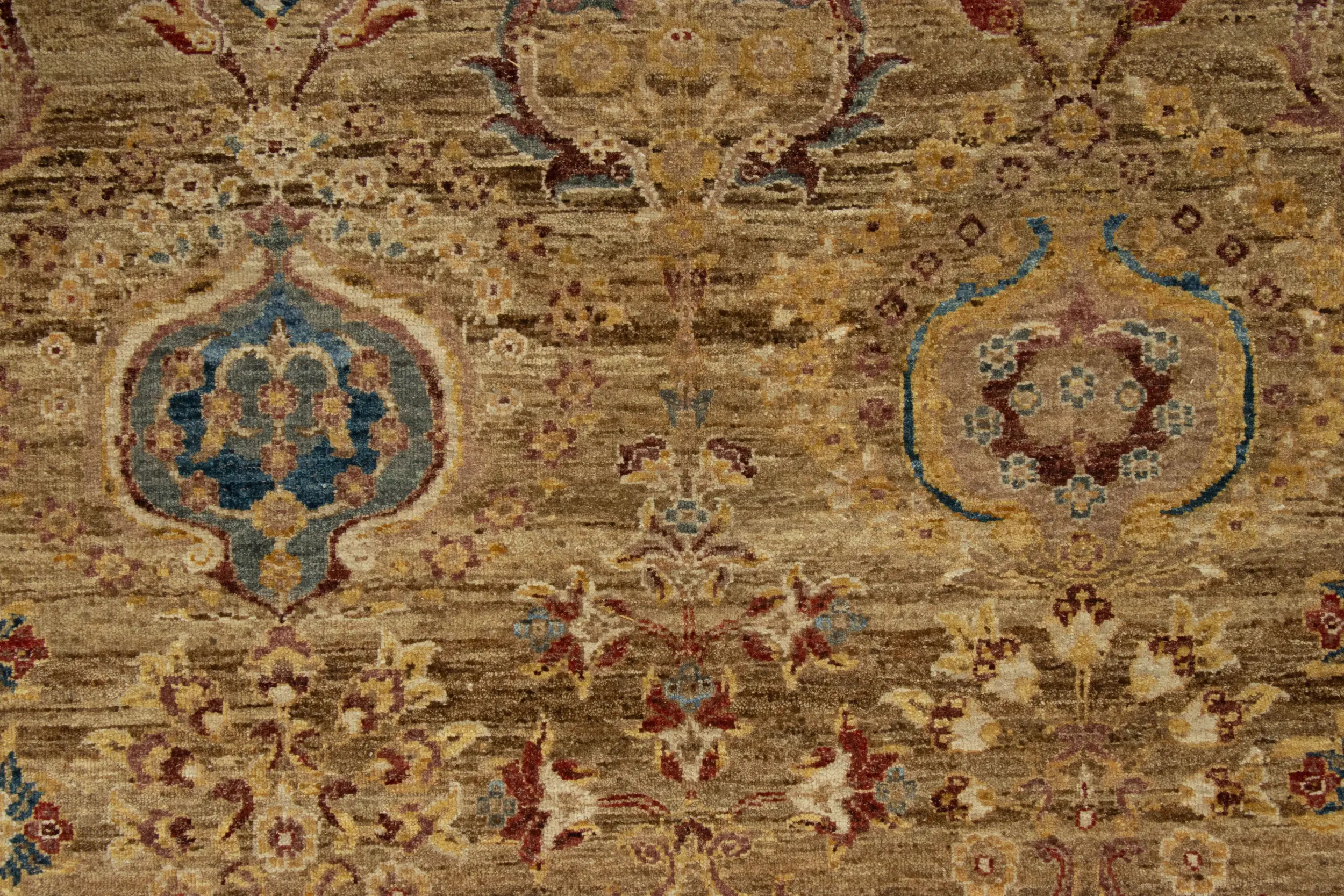 Agra Style Floral Rug