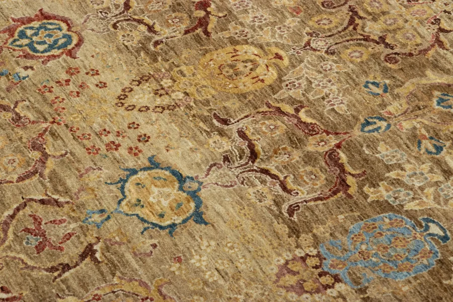 Agra Style Floral Rug