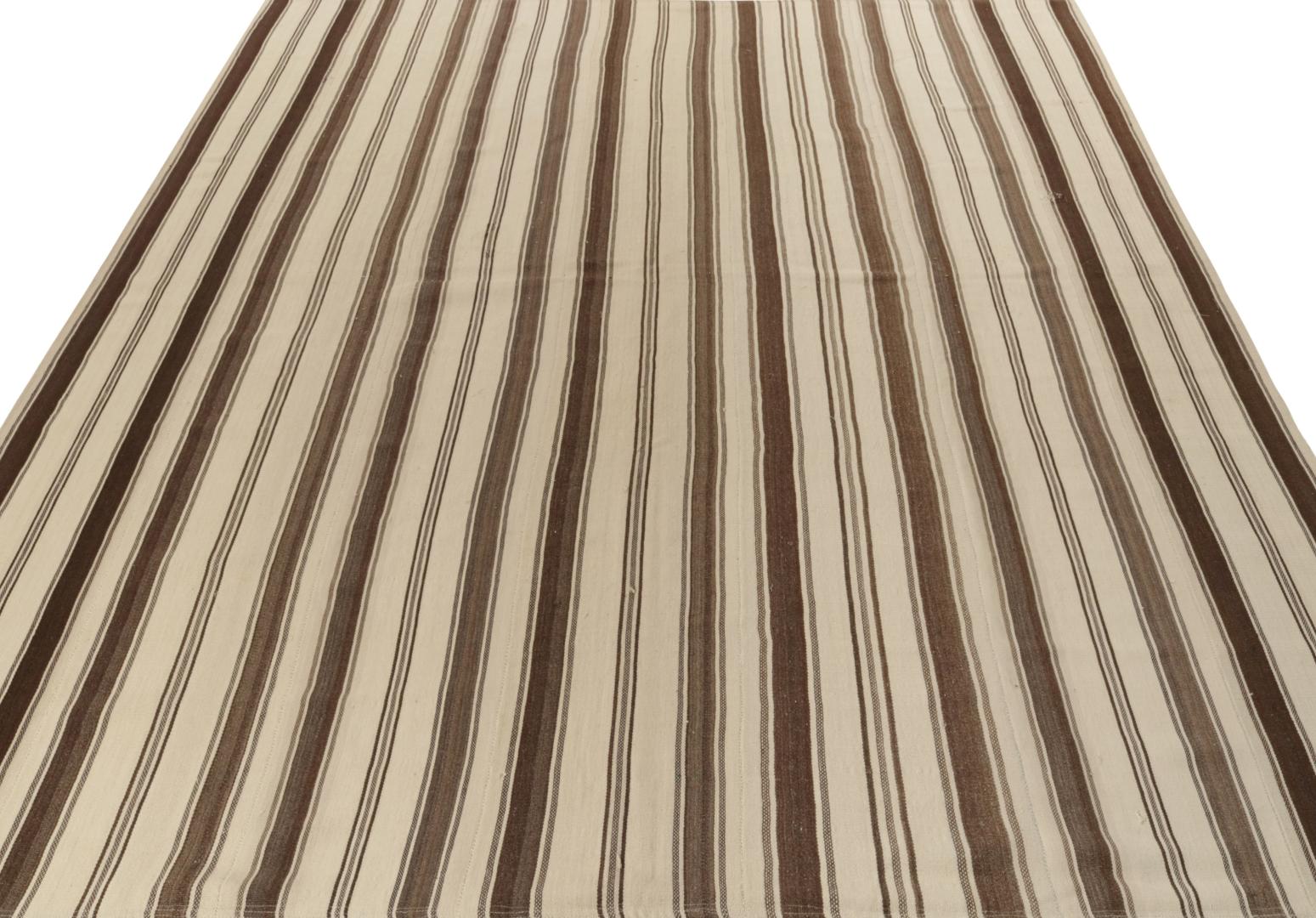 24300 9 10x12 0 5