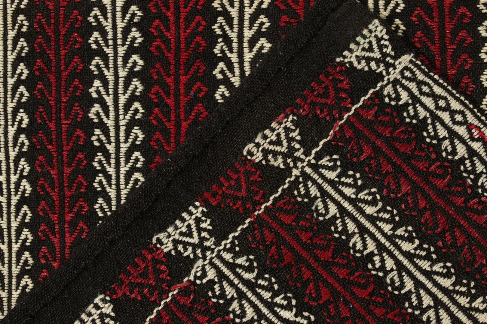 24338 42x136 5