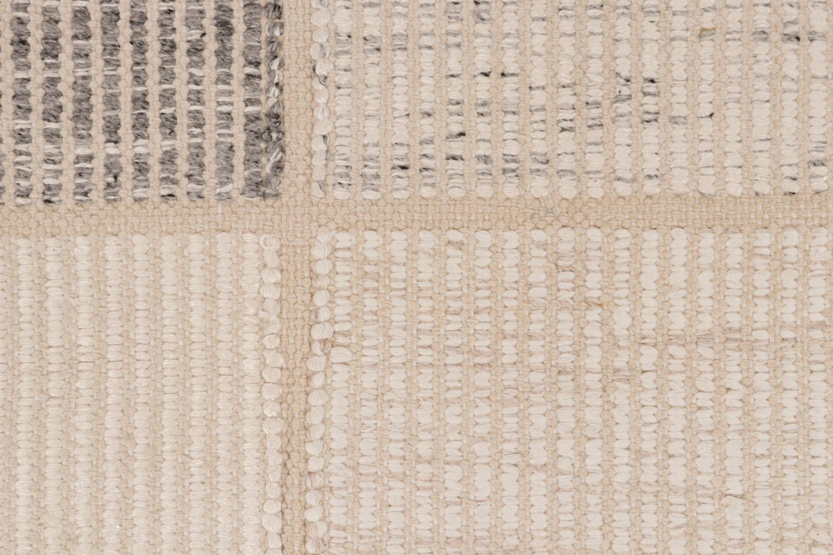 24785 100x142 6