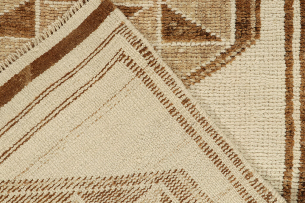 25046 32x114 7