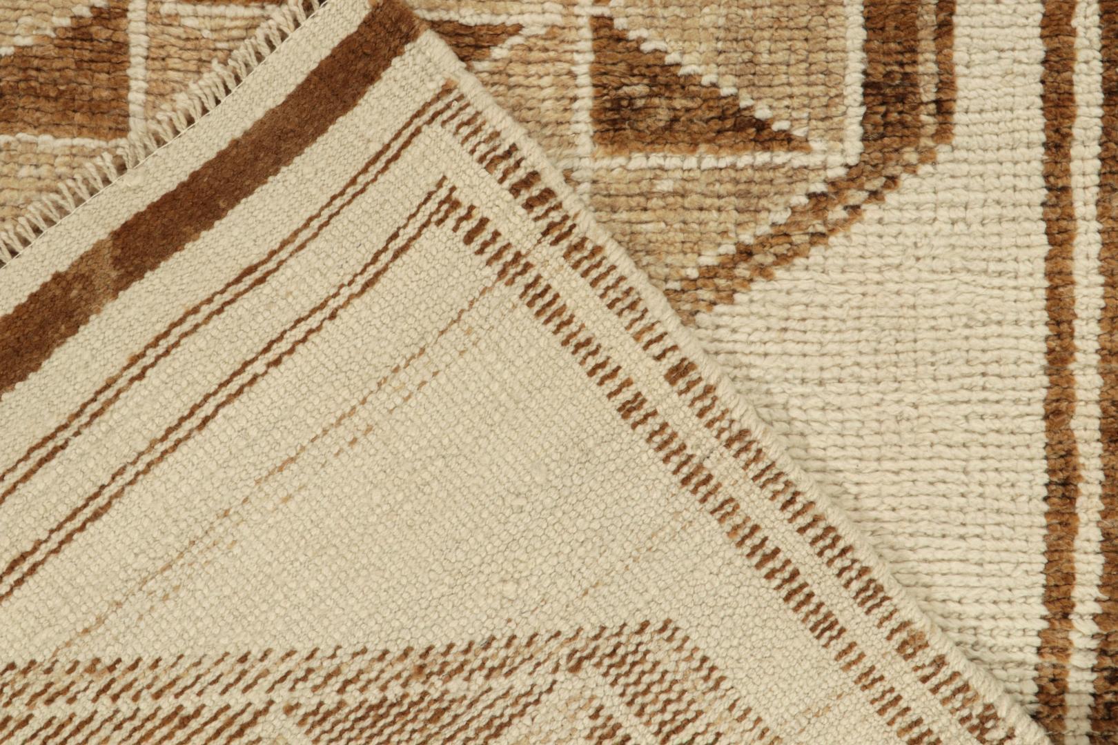 25046 32x114 7