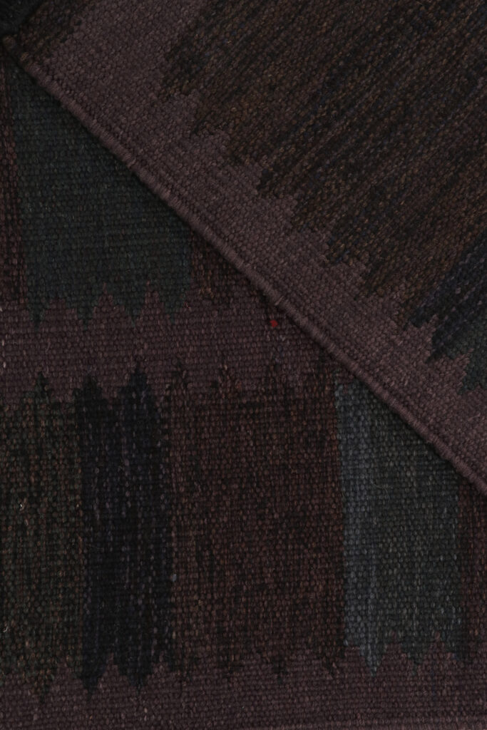 17945 105x136 7