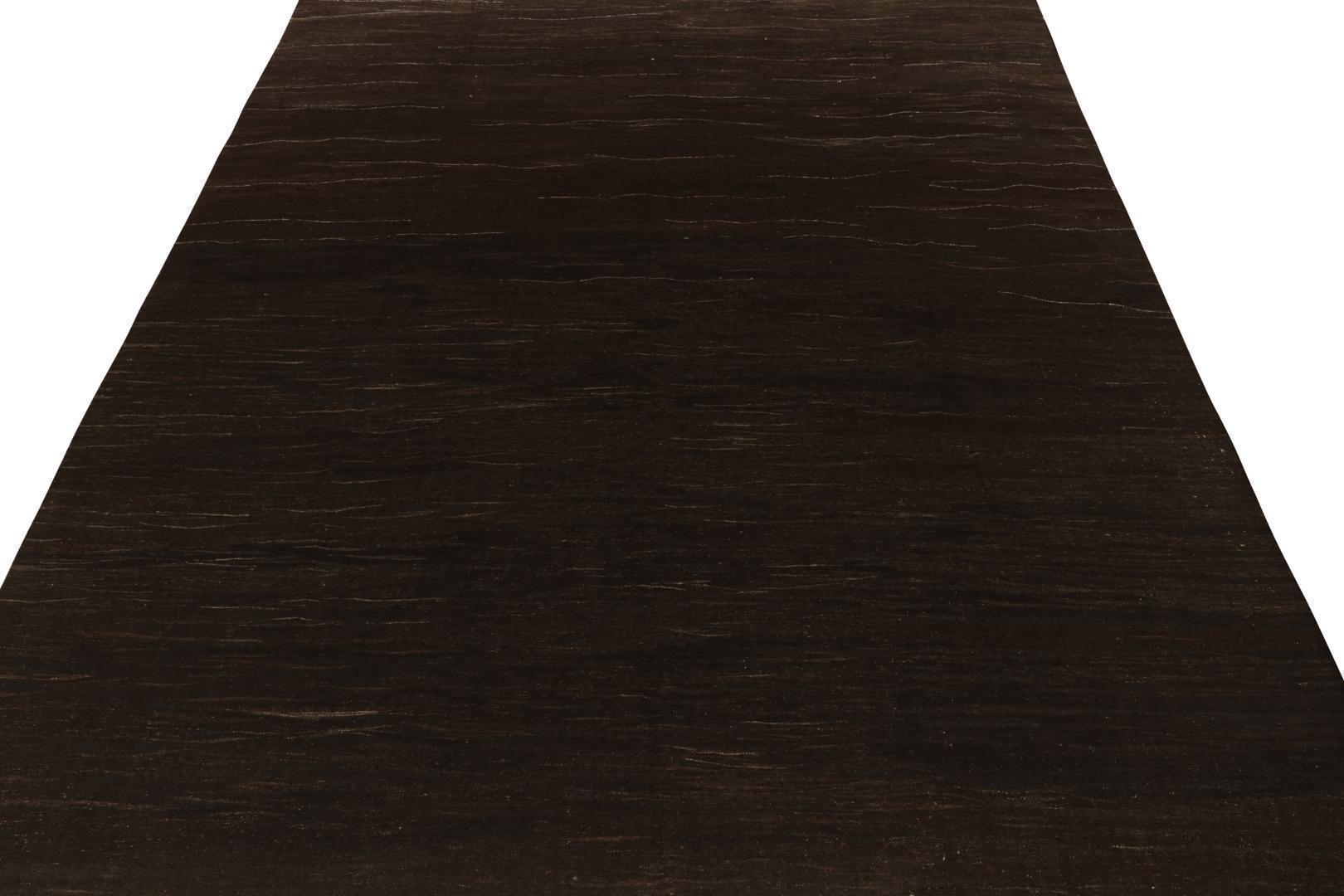 25583 137x170 3