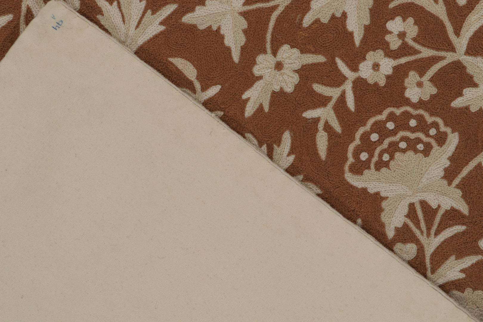 25592 311x510 8