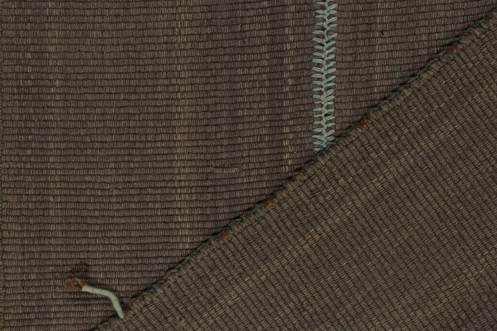 25819 102x1310 7