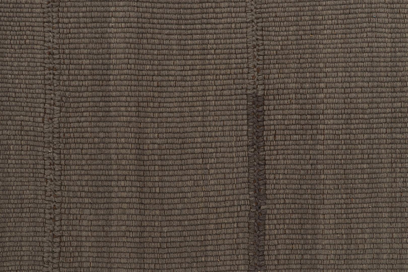 25856 90x127 6