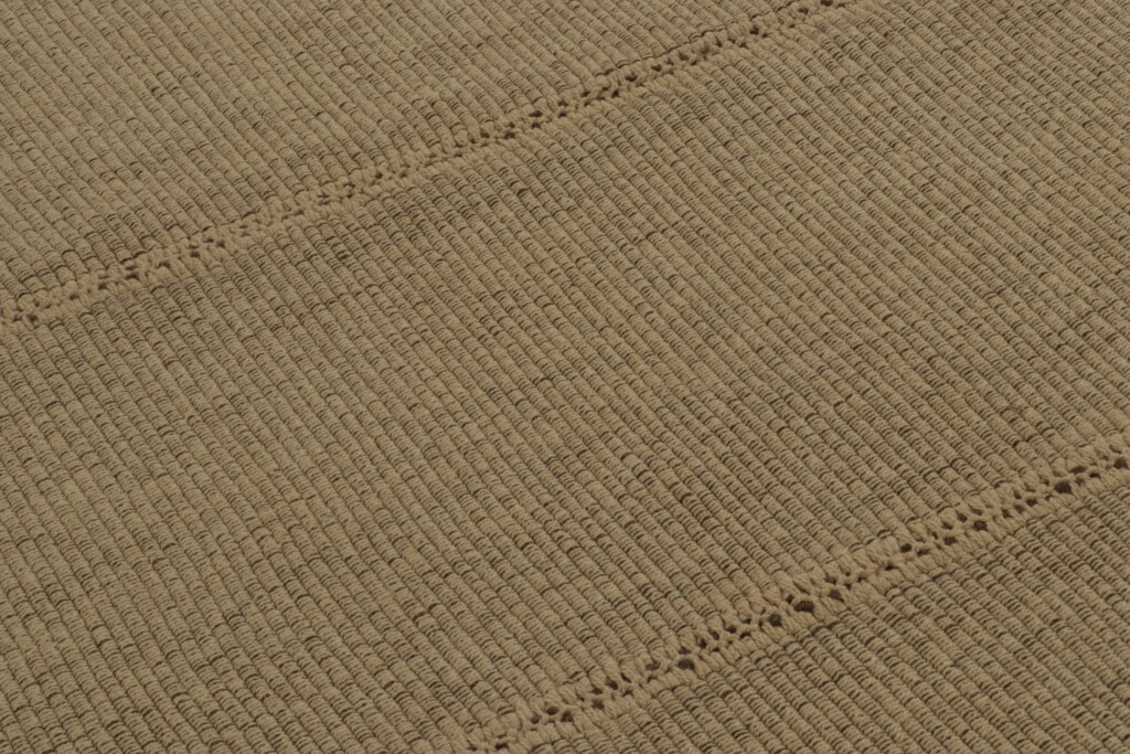 25879 69x88 6 1