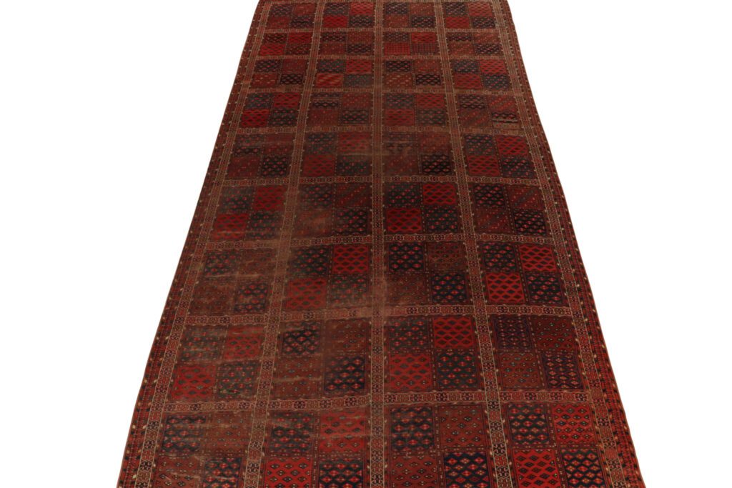 Vintage Turkish Kilim, Brown with Geometric Patterns