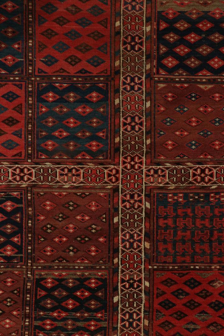 Vintage Turkish Kilim, Brown with Geometric Patterns