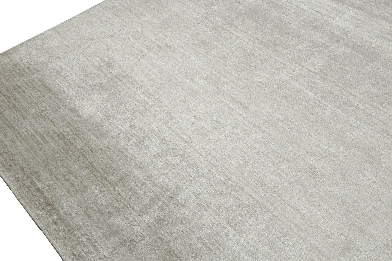 26795 140x200 3