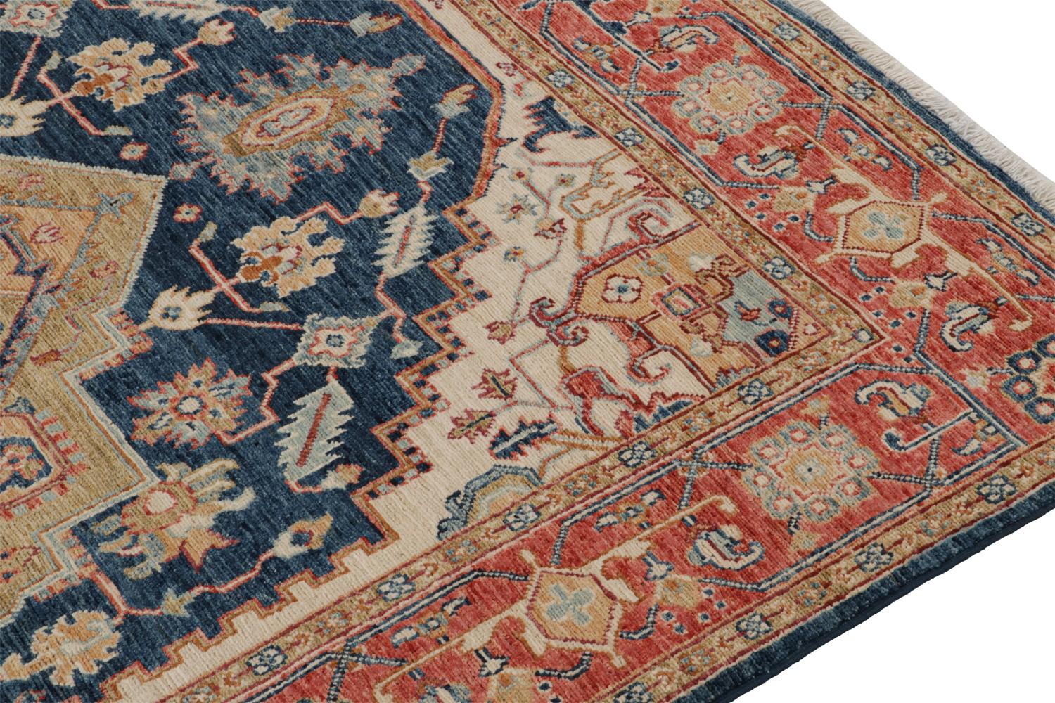 Serapi Rug with Medallion Pattern