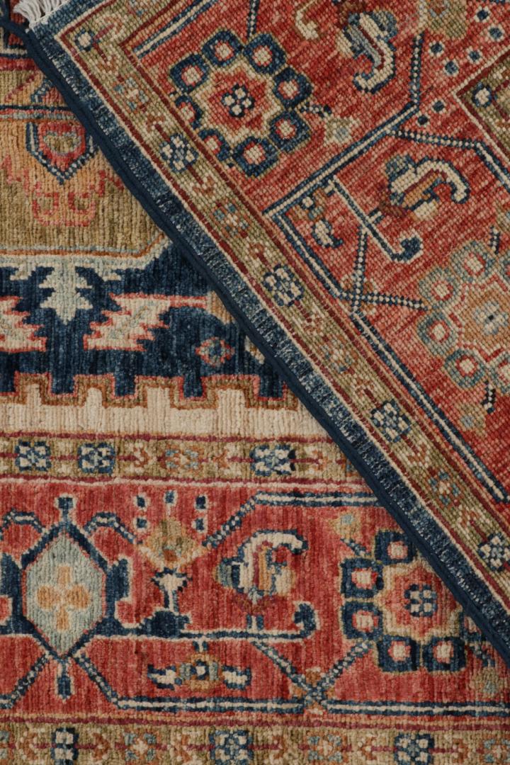Serapi Rug with Medallion Pattern