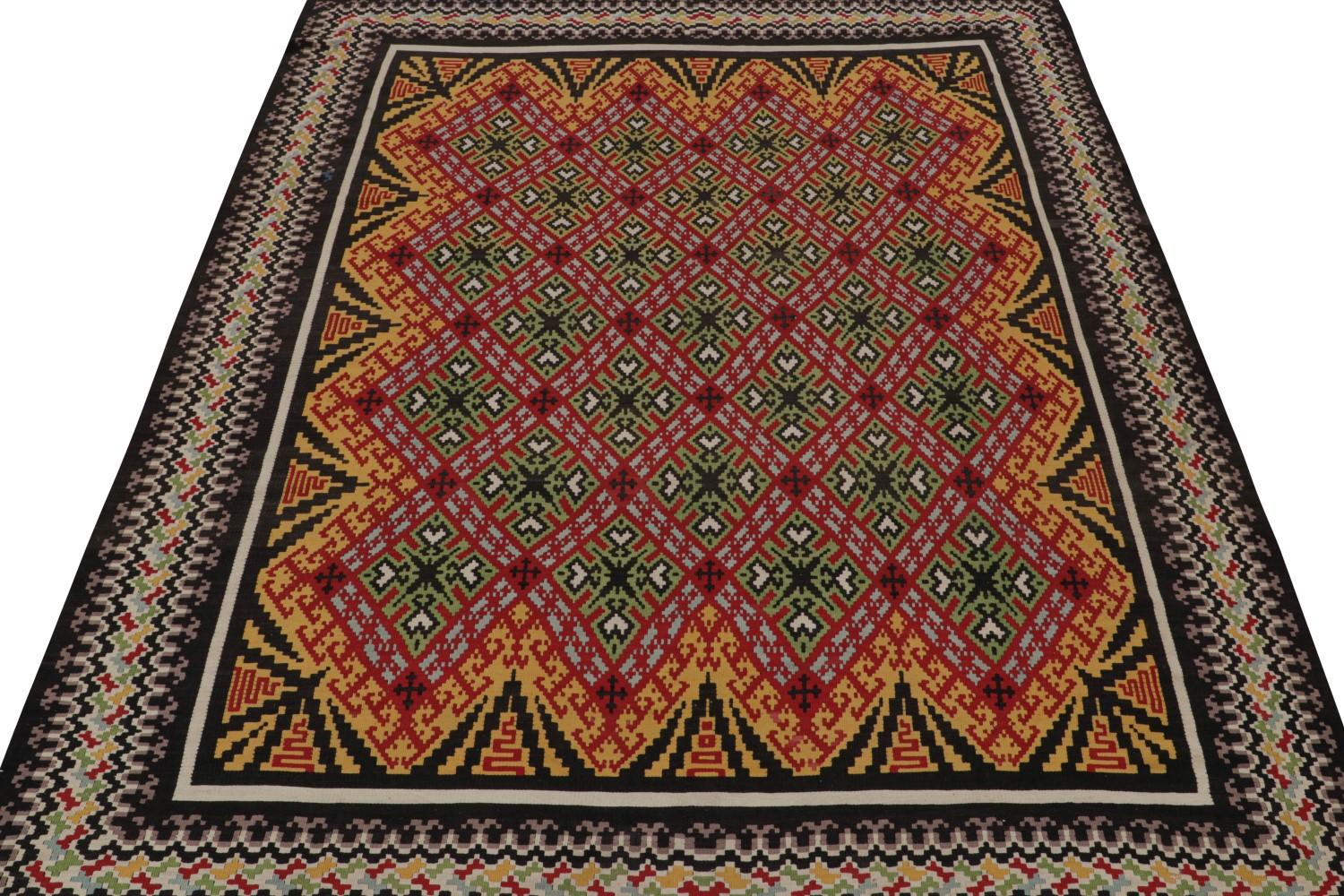 Vintage Balkan Kilim with Geometric Patterns