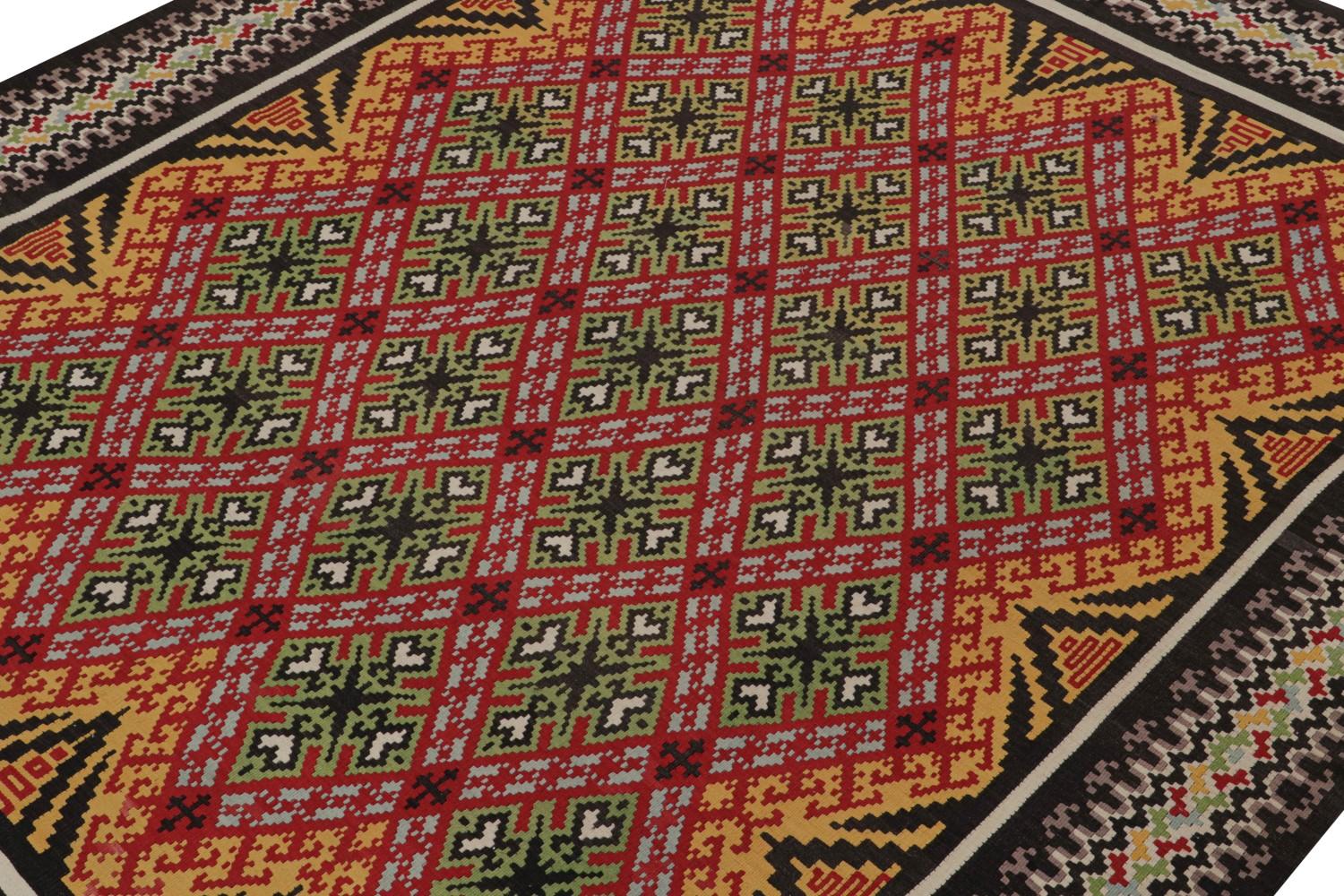 Vintage Balkan Kilim with Geometric Patterns