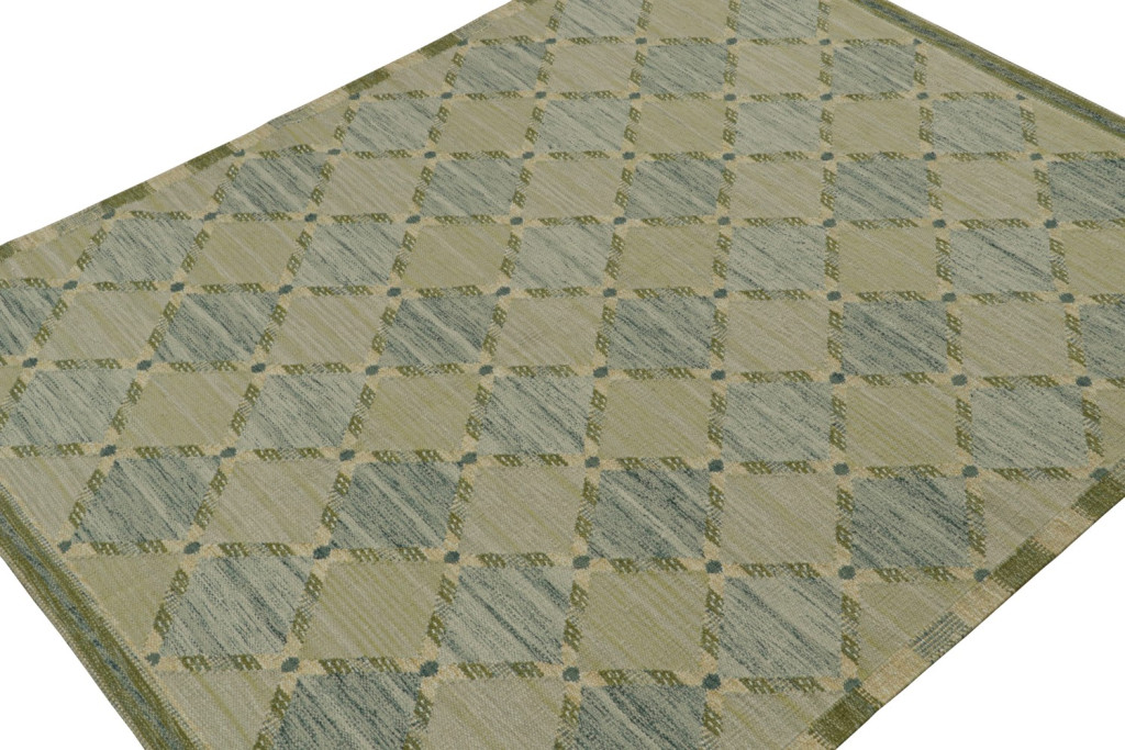 Custom Scandinavian Rug Design with Lattice Pattern