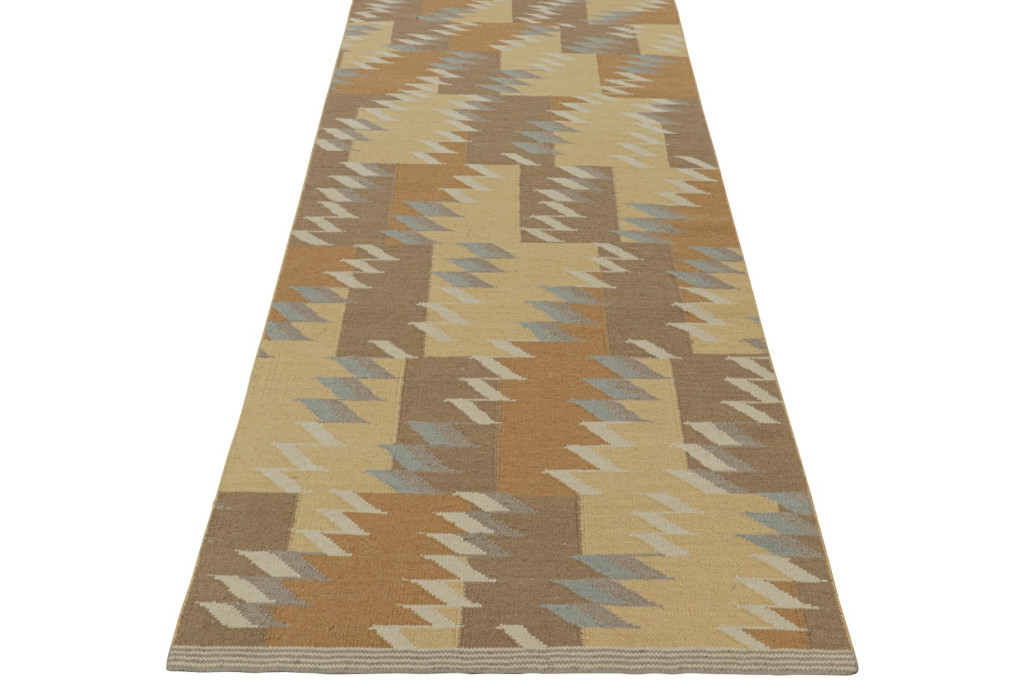 Beige-Brown Custom Scandinavian Kilim Design