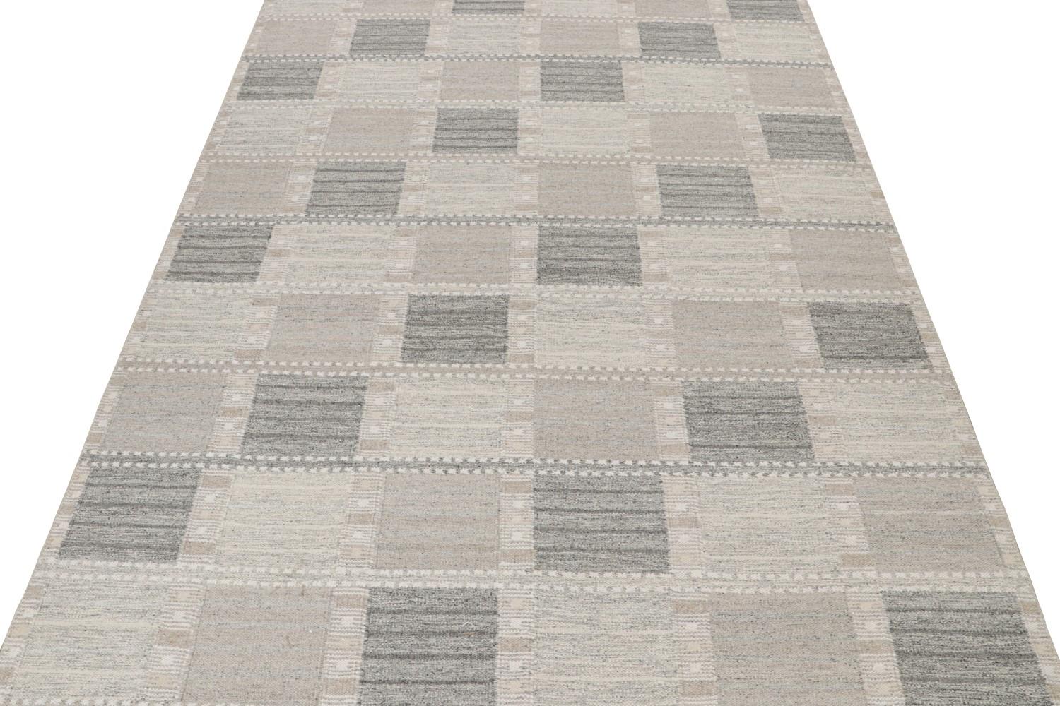 Scandinavian Kilim Rug in Gray Geometric Patterns