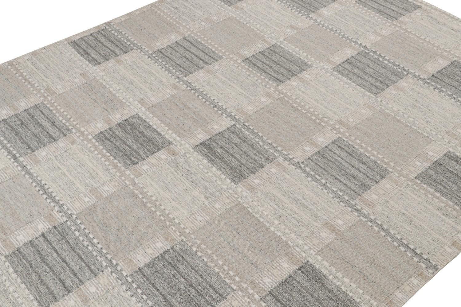 Scandinavian Kilim Rug in Gray Geometric Patterns