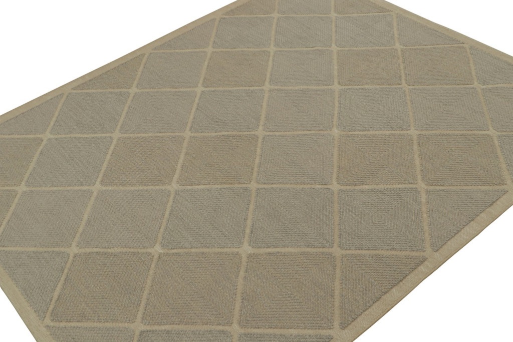 Custom Scandinavian Rug Design in Beige-Brown