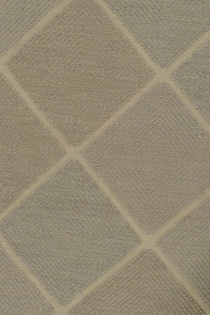 Custom Scandinavian Rug Design in Beige-Brown