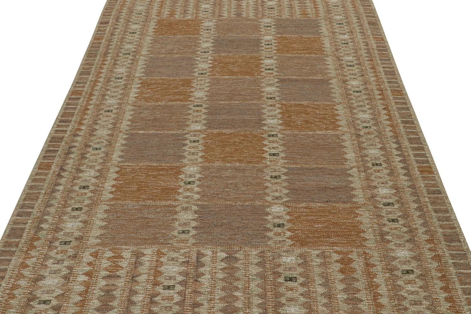 Scandinavian Rug with Beige-Brown Geometric Patterns