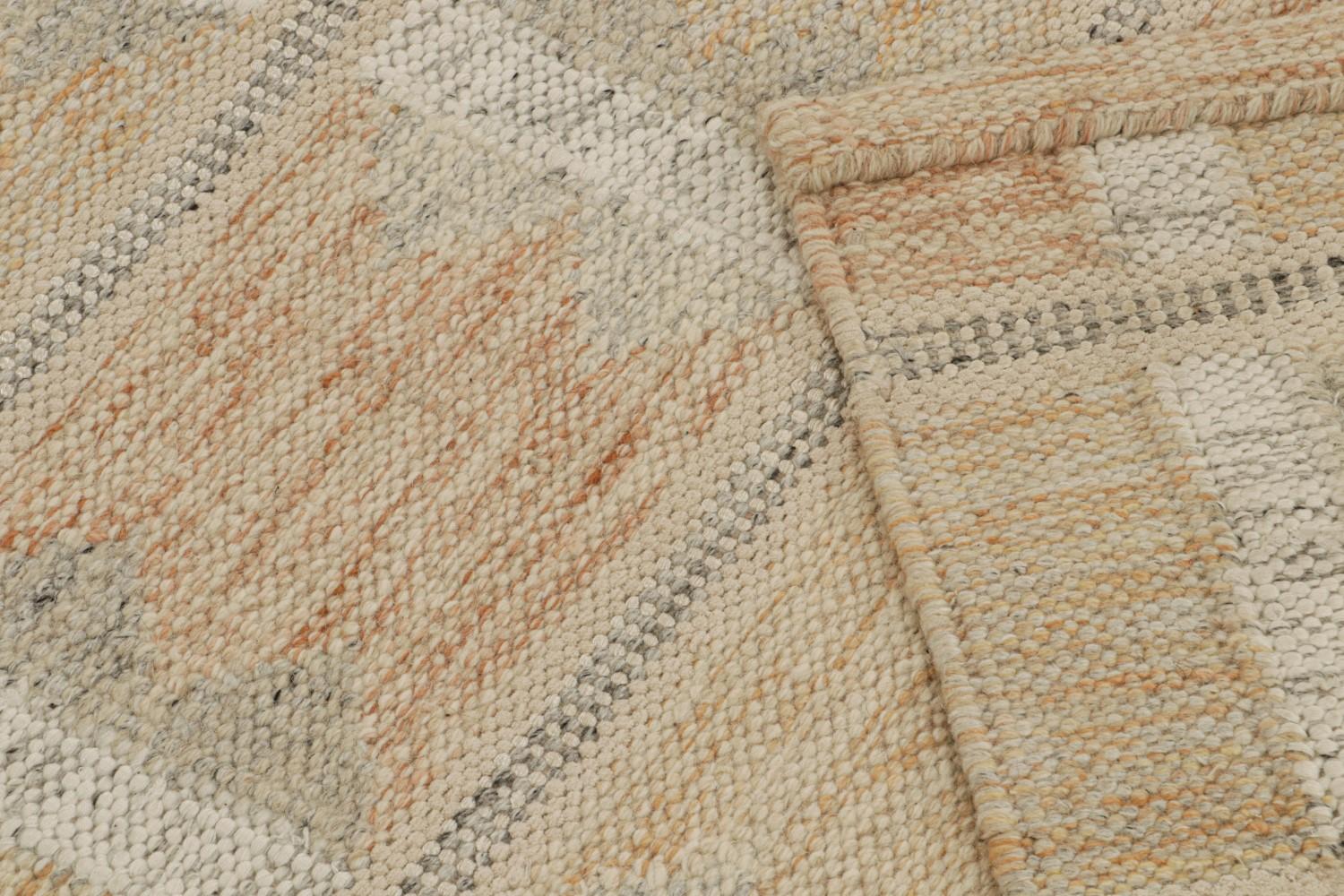 Scandinavian Kilim in Beige with Geometric Patterns