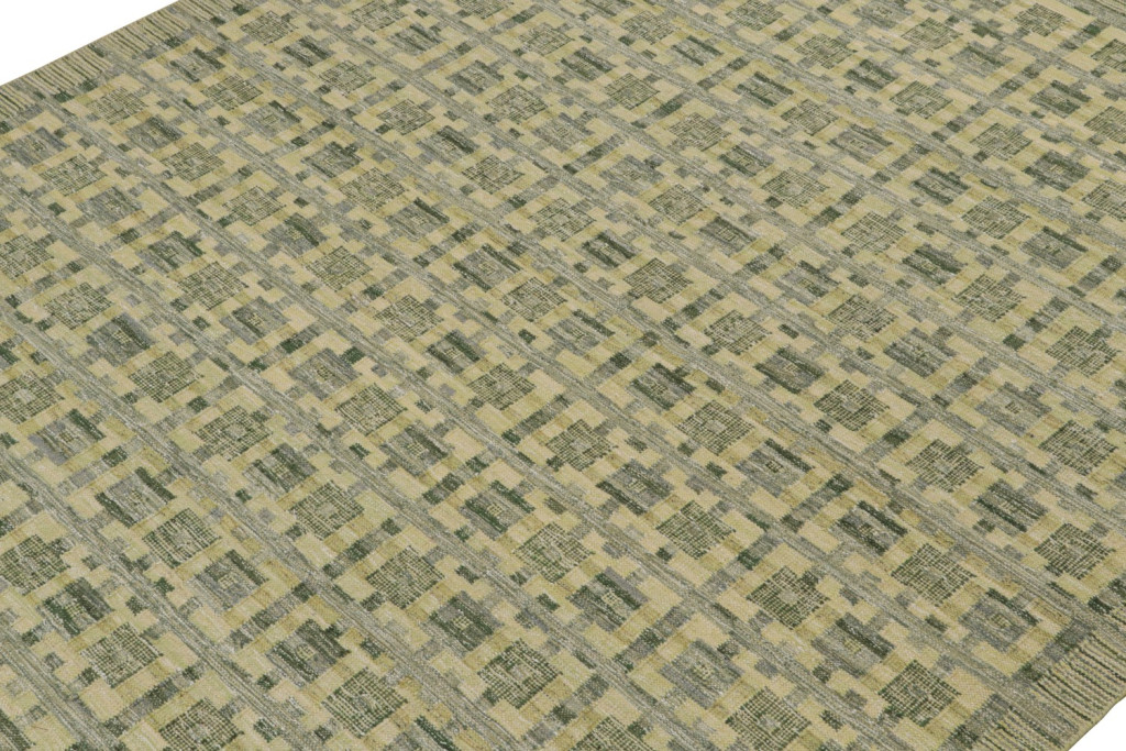 Flatweave Scandinavian Rug in Green Geometric Patterns