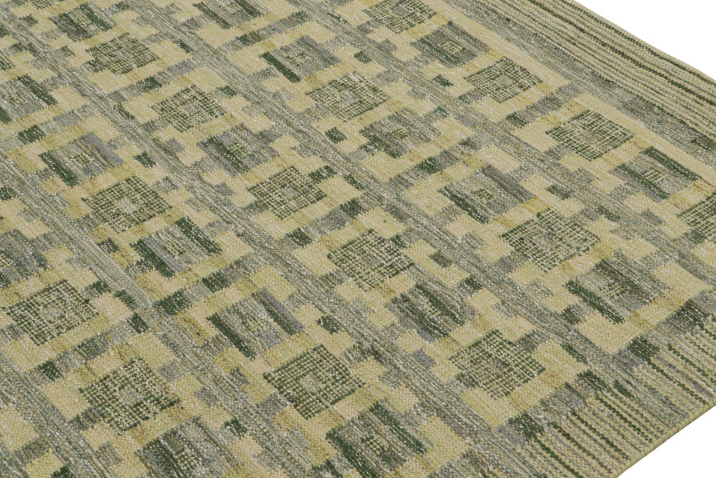 Flatweave Scandinavian Rug in Green Geometric Patterns