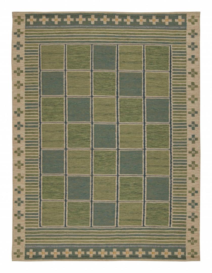 Custom Scandinavian Rug in Green Geometric Pattern