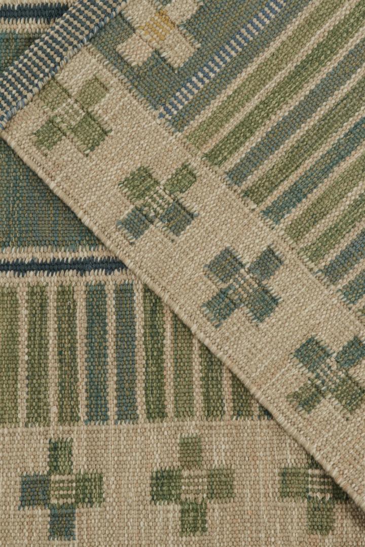 Custom Scandinavian Rug in Green Geometric Pattern