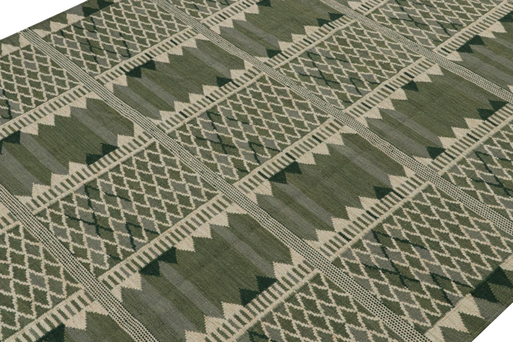 Custom Scandinavian Rug in Green Geometric Pattern