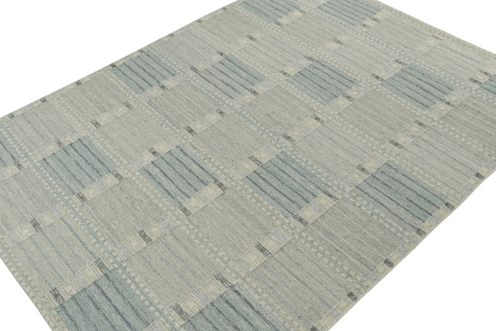 Custom Scandinavian Kilim Rug with Blue Geometric Patterns