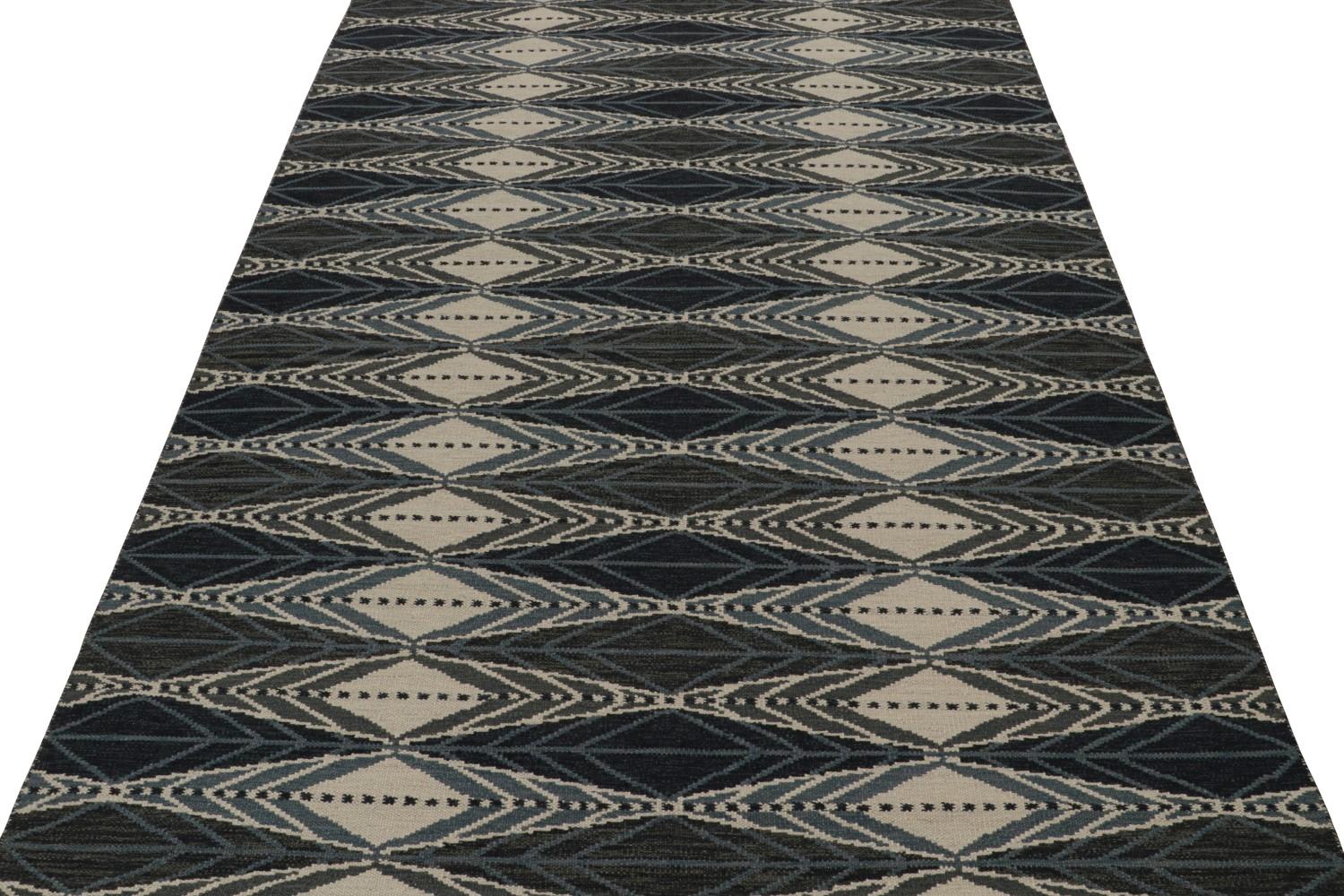 Custom Scandinavian Rug in Blue Geometric Pattern