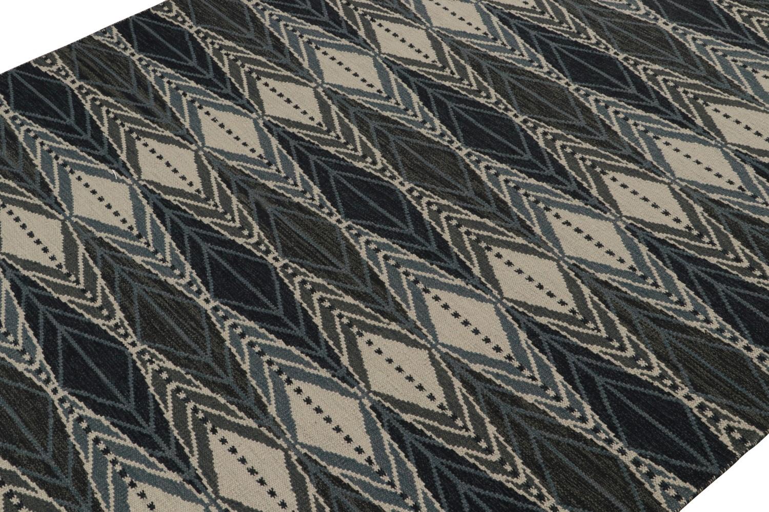 Custom Scandinavian Rug in Blue Geometric Pattern