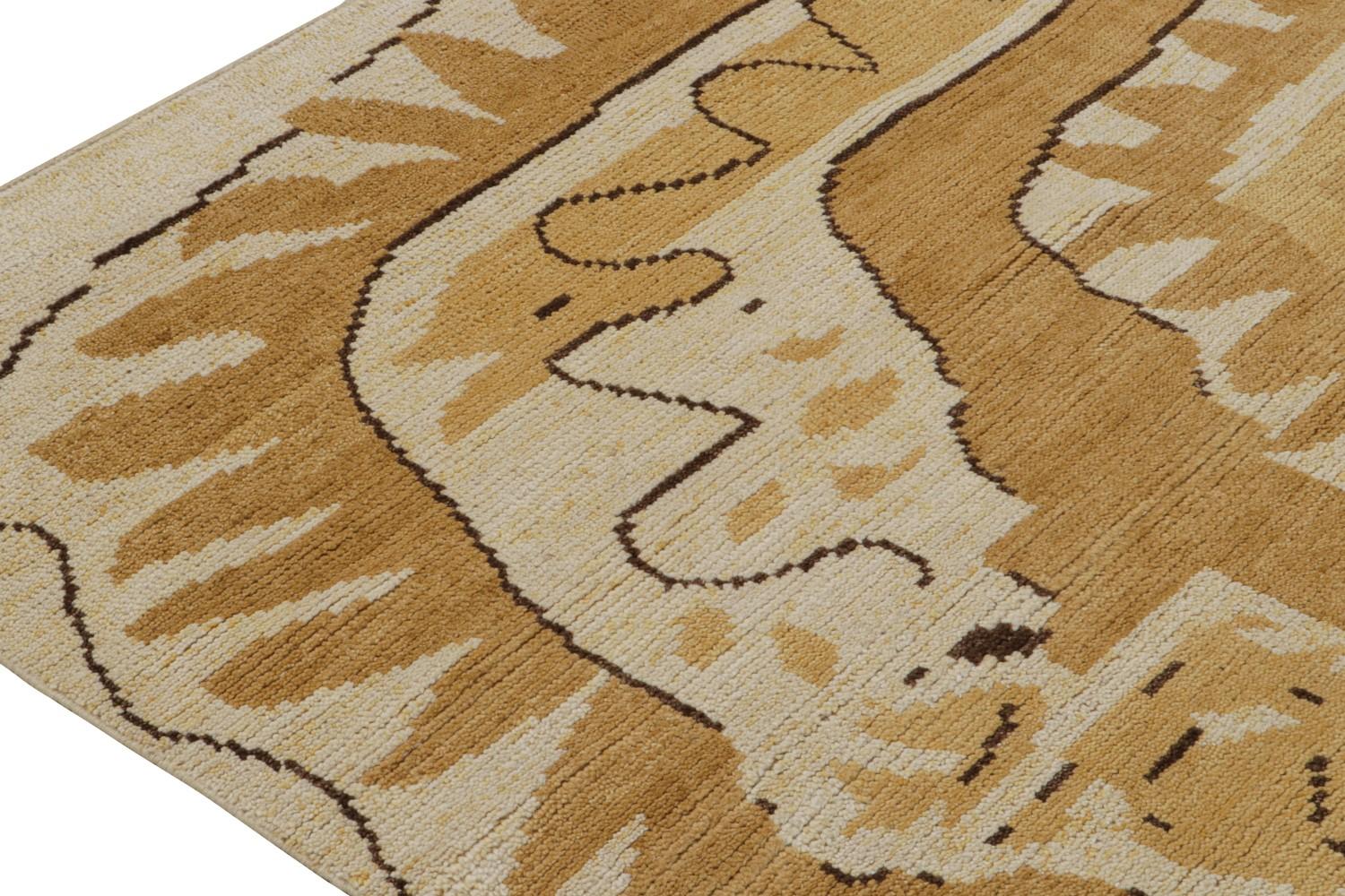 Rya Scandinavian Rug with Gold Geometric Patterns