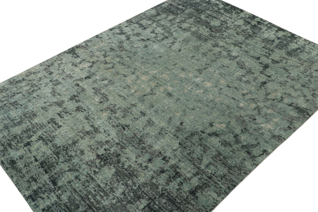 Modern Abstract Rug in Green