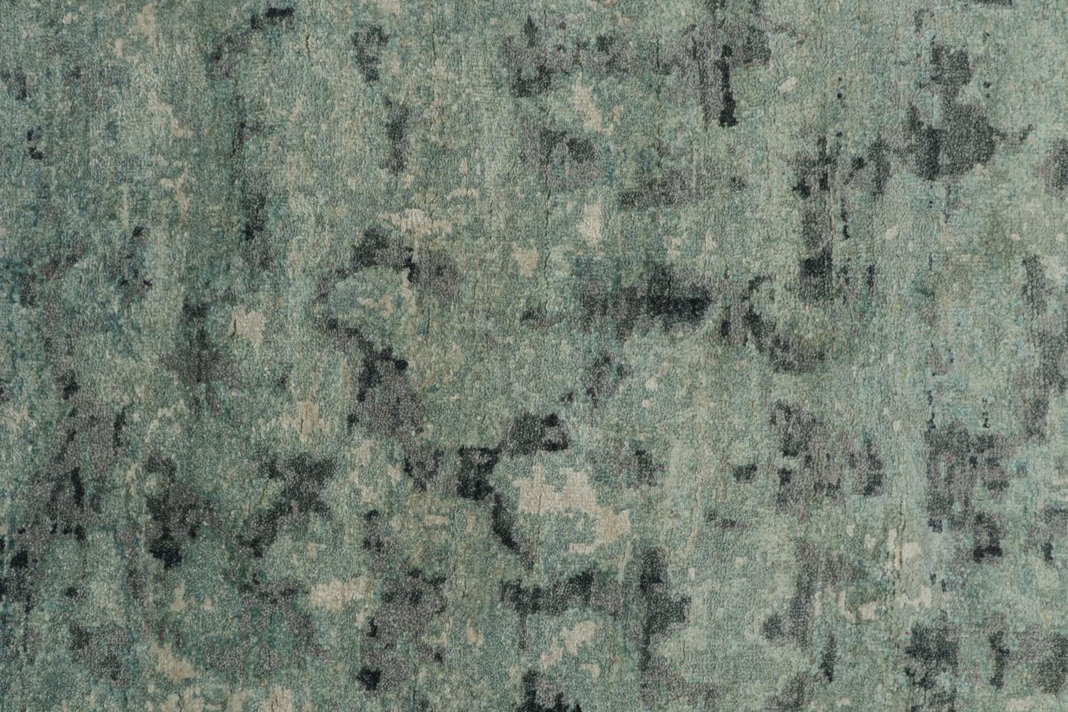 Modern Abstract Rug in Green