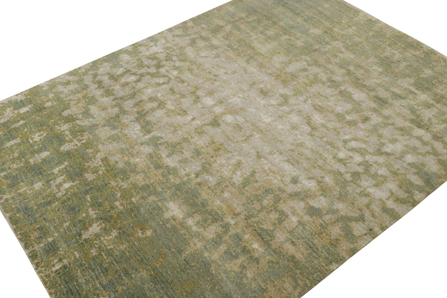 Modern Abstract Rug in Green