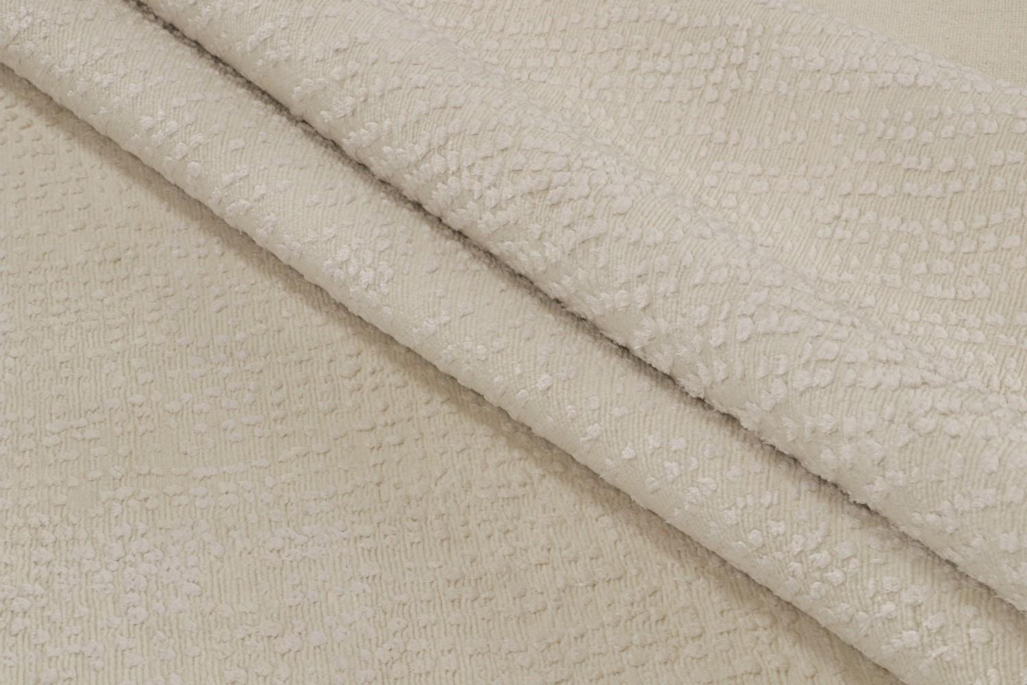 Modern Textural Rug in Off White