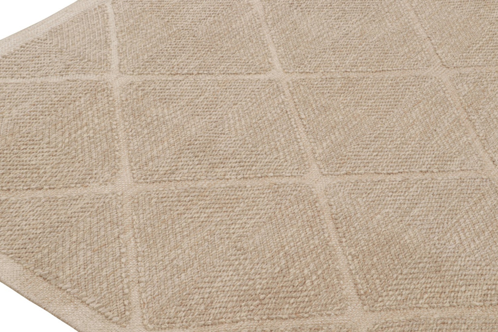 Custom Scandinavian Kilim Rug Beige Geometric